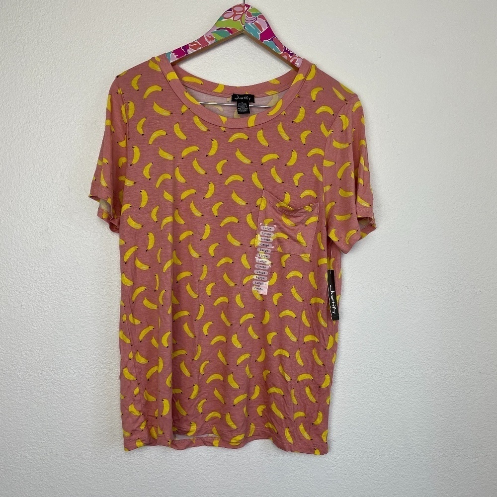 NWT Justify banana shirt size L // 1742